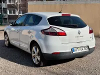 Gebraucht Renault Mégane III LIMITED 95 PS (69 kW) 2015 Weiß Limousine