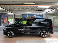 Gebraucht VW Multivan Style 150 PS (110 kW) 2024 Schwarz Van