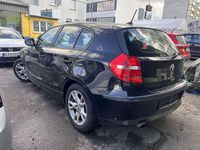 Gebraucht BMW 116 122 PS (89 kW) 2010 Schwarz ii Kleinwagen