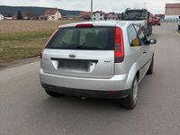Gebraucht Ford Fiesta 70 PS (51 kW) 2002 Kleinwagen