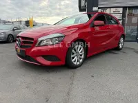 Gebraucht Mercedes A200 Style 156 PS (114 kW) 2013 Rot Kleinwagen