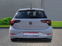 Gebraucht VW Polo Basis 80 PS (58 kW) 2023 Grau Limousine