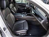 Gebraucht Alpina D5 387 PS (284 kW) 2018 Mineralweiß metallic Kombi
