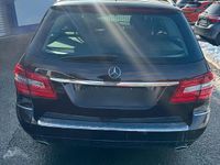 Gebraucht Mercedes E350 2010 Violet Kombi