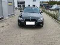 Gebraucht BMW 320 177 PS (130 kW) 2009 Schwarz Kombi