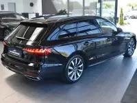 Gebraucht Audi A4 S-Line 163 PS (119 kW) 2023 Mythosschwarz Kombi