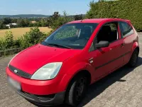 Gebraucht Ford Fiesta 69 PS (50 kW) 2005 Rot Kleinwagen
