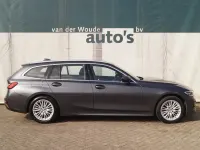 Gebraucht BMW 318 Executive 156 PS (114 kW) 2021 Grau Kombi