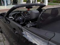 Gebraucht BMW 218 136 PS (100 kW) 2016 Schwarz Cabrio