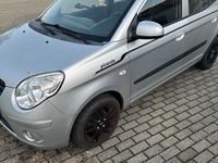 Gebraucht Kia Picanto 2010 Silber Kleinwagen