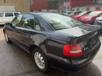 Gebraucht Audi A4 102 PS (75 kW) 2000 Schwarz Limousine