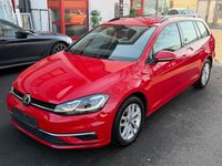Gebraucht VW Golf VII 116 PS (85 kW) 2019 Rot Kombi