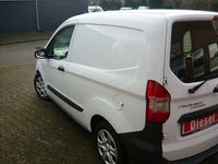 Gebraucht Ford Transit Trend 75 PS (55 kW) 2020 Weiß Van / Kleinbus