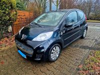 Gebraucht Peugeot 107 68 PS (50 kW) 2009 Schwarz Kleinwagen