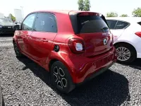 Gebraucht Smart ForFour Passion 71 PS (52 kW) 2019 Cadmium red metallic cadmium red metallic Kleinwagen