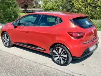 Gebraucht Renault Clio 90 PS (66 kW) 2015 Rot Kleinwagen