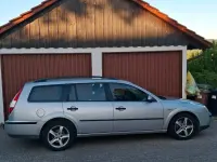 Gebraucht Ford Mondeo 130 PS (95 kW) 2004 Grau Kombi