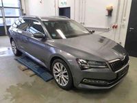 Gebraucht Skoda Superb Style 150 PS (110 kW) 2024 Graphitegrau metallic Kombi