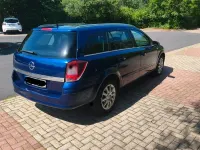 Gebraucht Opel Astra 110 PS (80 kW) 2008 Blau Kombi