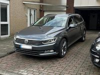 Gebraucht VW Passat 190 PS (139 kW) 2017 Grau Kombi