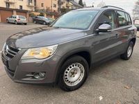 Gebraucht VW Tiguan Freestyle 150 PS (110 kW) 2011 Pepper grey metallic SUV