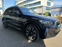 Gebraucht BMW iX3 Sport Line 210 kW (286 PS) 2023 Schwarz SUV