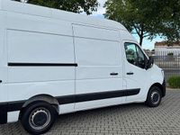 Second-hand Renault Master 179 CP (131 kW) 2021 Alb Monovolum