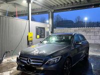 Gebraucht Mercedes C220 170 PS (125 kW) 2014 Grau Kombi