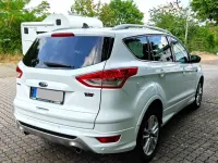 Gebraucht Ford Kuga Individual 179 PS (131 kW) 2015 Frostweiß SUV