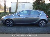 Gebraucht Opel Astra Sport 101 PS (74 kW) 2011 Karbon  grau Kombi