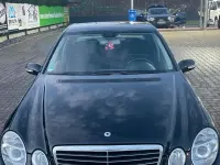 Gebraucht Mercedes E240 176 PS (129 kW) 2005 Schwarz Limousine