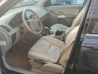 Second-hand Volvo XC90 164 CP (120 kW) 2004 Negru SUV