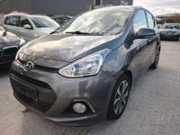 Gebraucht Hyundai i10 Style 67 PS (49 kW) 2014 Grau Kleinwagen