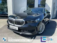 Gebraucht BMW i5 Sport Line 250 kW (340 PS) 2025 Black sapphire Limousine