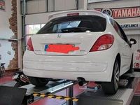 Gebraucht Peugeot 207 156 PS (114 kW) 2011 Weiß Coupé