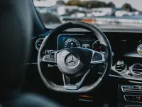 Gebraucht Mercedes E350 AMG line 258 PS (189 kW) 2018 Schwarz Limousine