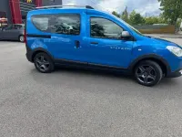 Gebraucht Dacia Dokker Celebration 116 PS (85 kW) 2017 Blau Van / Kleinbus