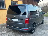 Gebraucht VW Multivan 204 PS (150 kW) 2016 Grau Van / Kleinbus