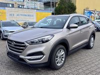 Gebraucht Hyundai Tucson GO! 177 PS (130 kW) 2017 Silber SUV