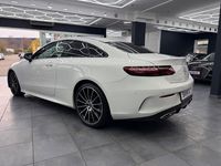 Gebraucht Mercedes E300 AMG 258 PS (189 kW) 2020 Weiß Coupé