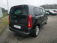 Neu Fiat Doblò 131 PS (96 kW) 2026 Schwarz Van / Kleinbus