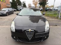 Gebraucht Alfa Romeo Giulietta 140 PS (102 kW) 2011 Schwarz Kleinwagen