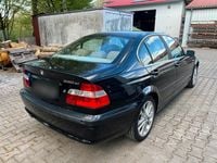 Second-hand BMW 330 231 CP (169 kW) 2004 Negru Berlinǎ