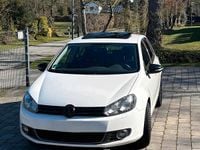 Gebraucht VW Golf VI 122 PS (89 kW) 2011 Weiß Kleinwagen