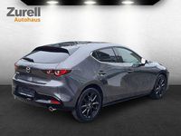 Neu Mazda 3 Nagisa 140 PS (102 kW) 2026 Machine gray Limousine