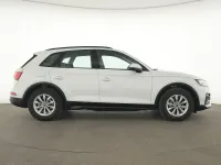 Gebraucht Audi Q5 Business 163 PS (119 kW) 2023 Gletscherweiss SUV