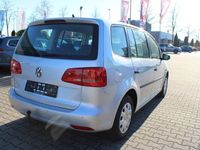 Gebraucht VW Touran 105 PS (77 kW) 2013 Silber Van / Kleinbus