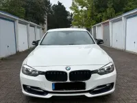 Gebraucht BMW 320 Sport Line 184 PS (135 kW) 2012 Weiß Limousine