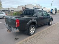 gebraucht Nissan Navara Pickup 4X4 2.5 Automatik. Klimaautomatik