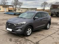 Gebraucht Hyundai Tucson 115 PS (84 kW) 2016 Grau SUV